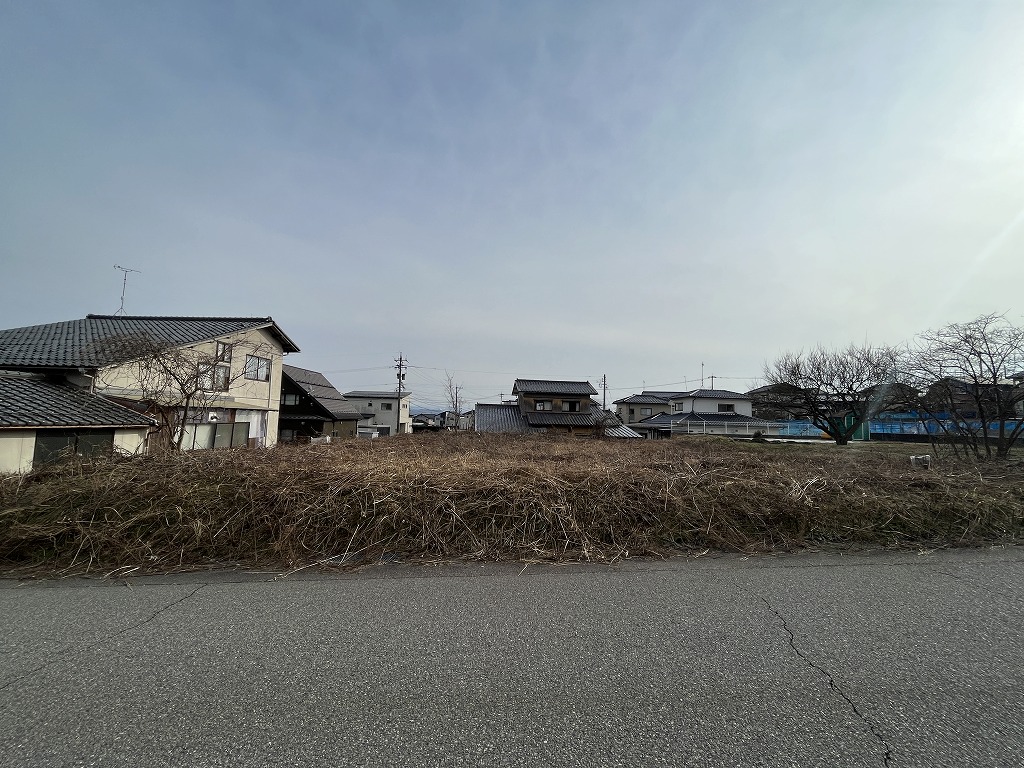 かほく市秋浜分譲地　募集開始 　※整地作業はこれから行います。