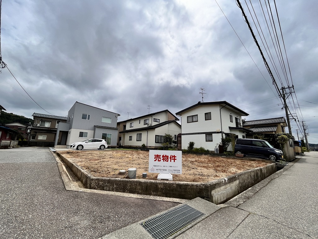 価格改定898万円　津幡町太田