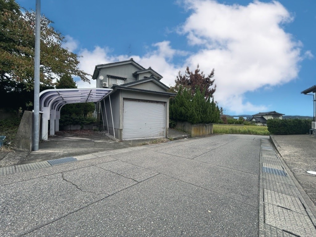 かほく市外日角ニ 土地　新着物件☆