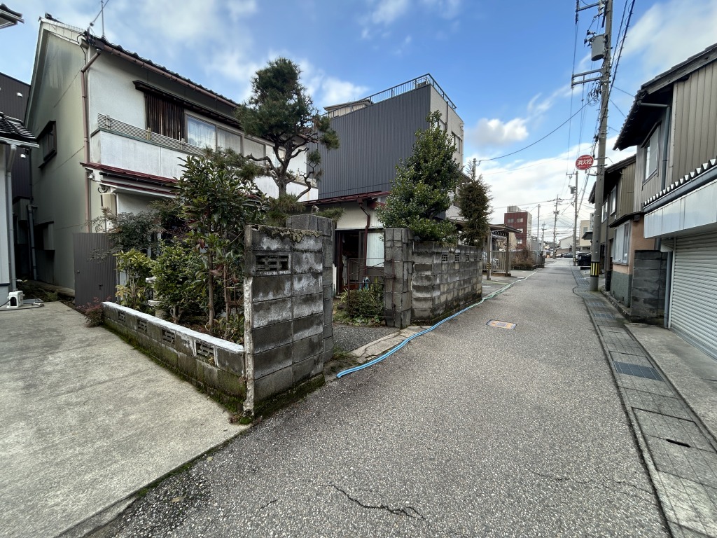 金沢市石引　土地