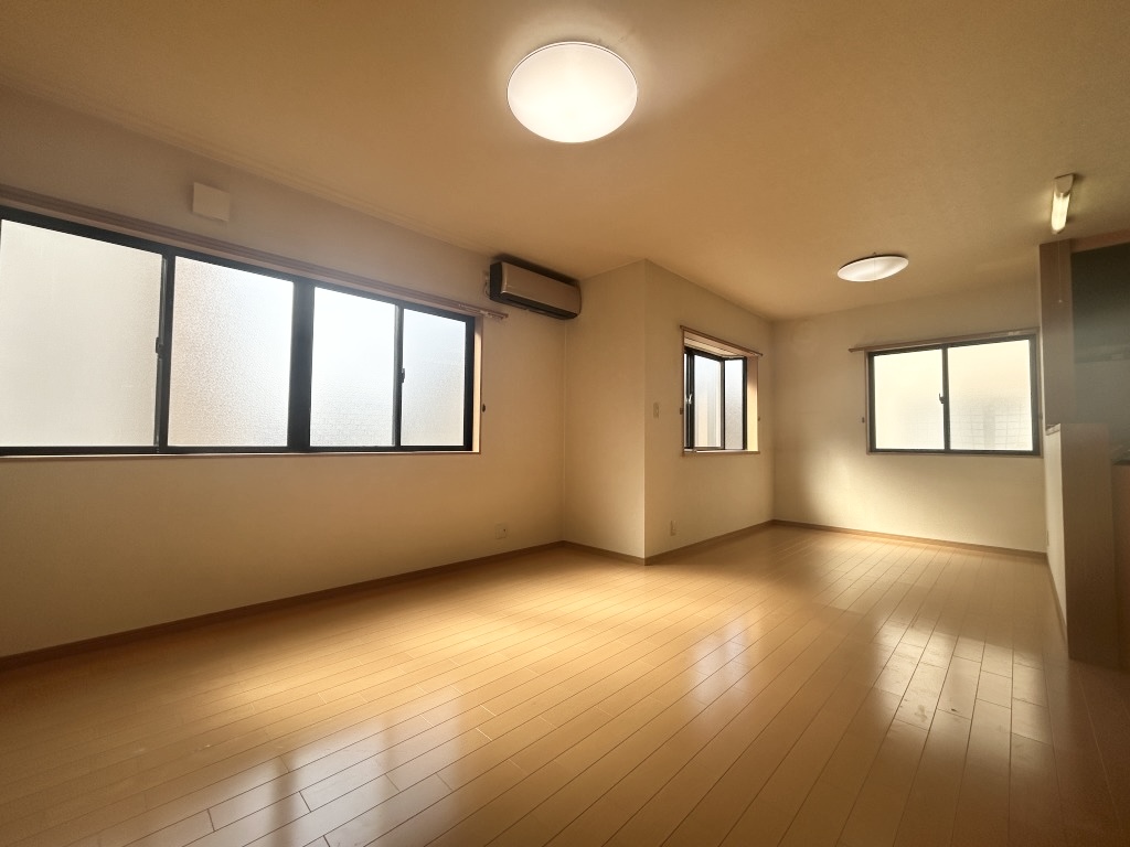 金沢市割出町　戸建