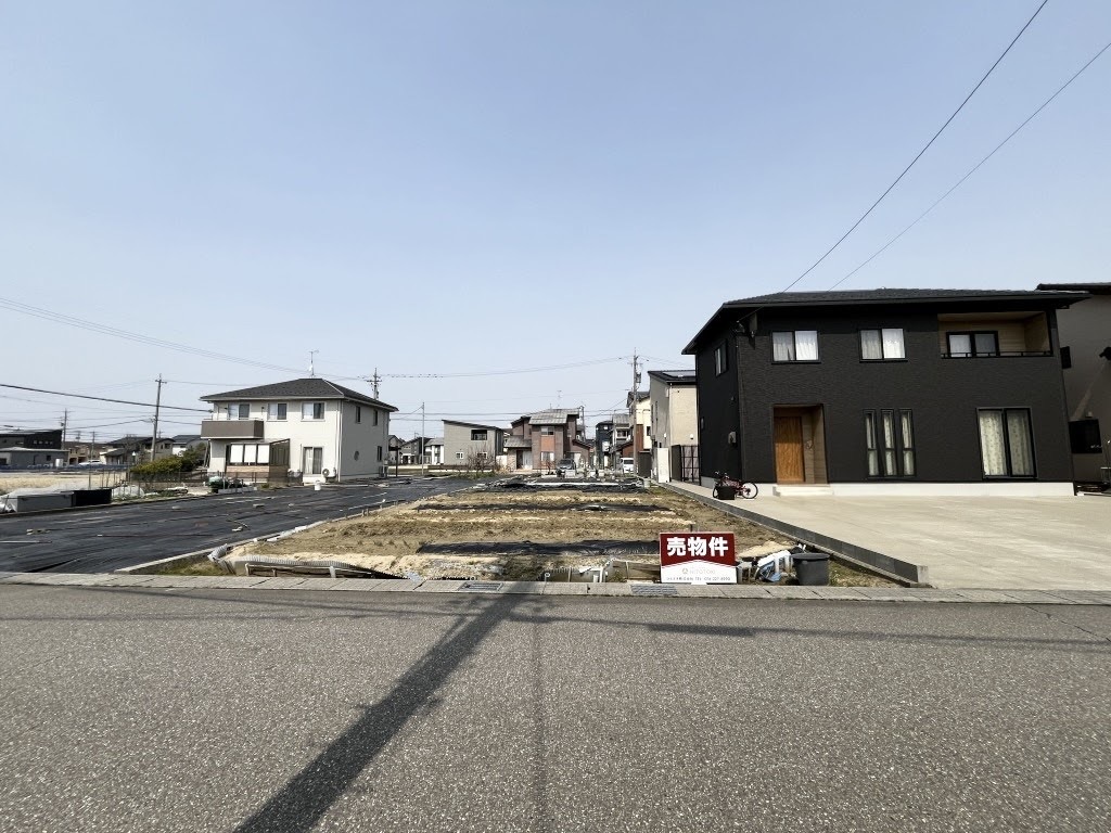 金沢市三口町　土地
