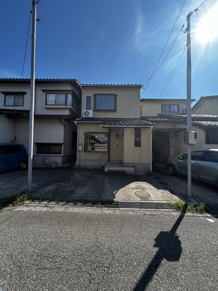 金沢市高尾2丁目　戸建
