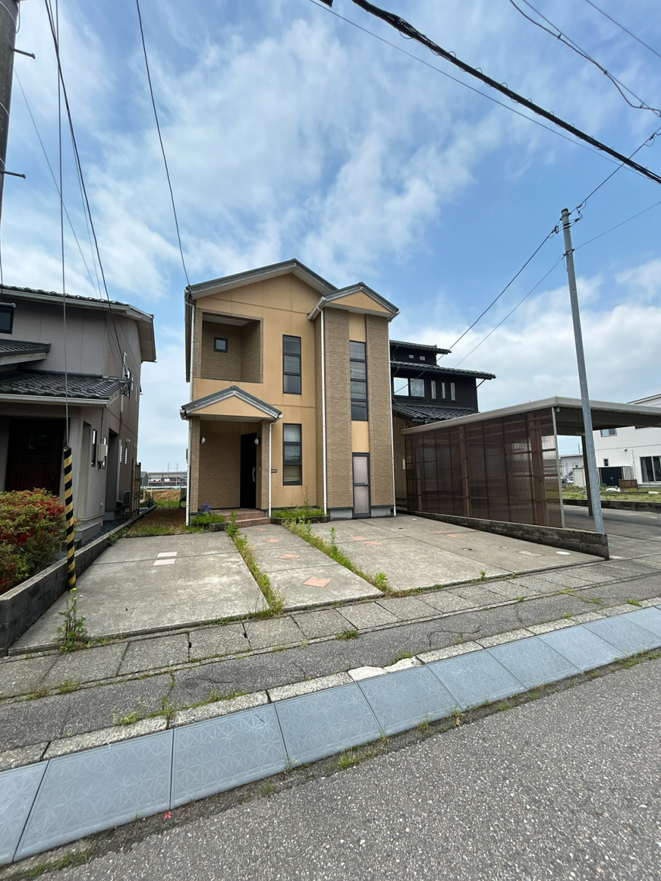 金沢市観法寺町ろ　戸建