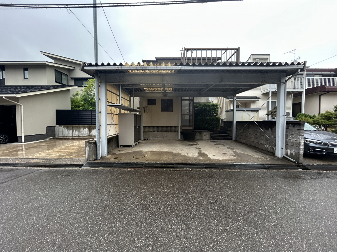 金沢市しじま台　中古戸建