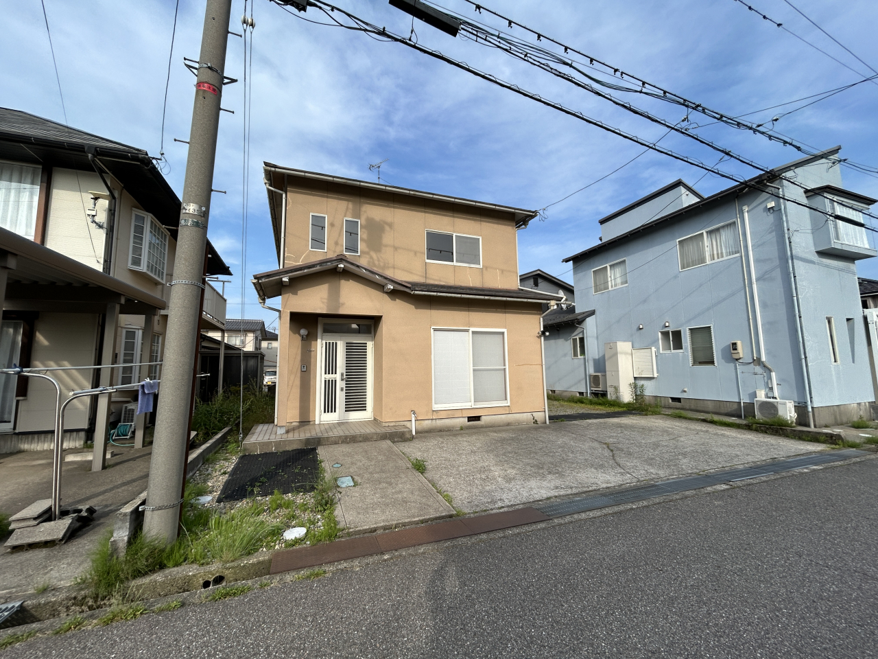 河北郡津幡町字能瀬　中古戸建