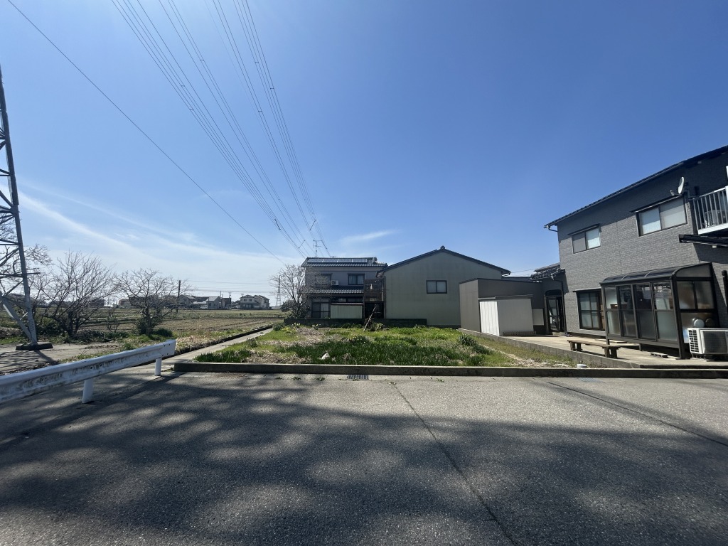 白山市曽谷町土地