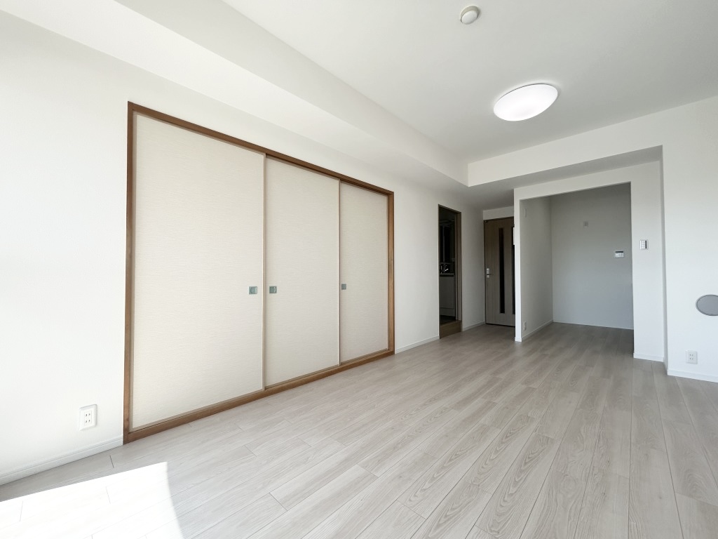 ★ロイヤルシャトー泉本町　マンション